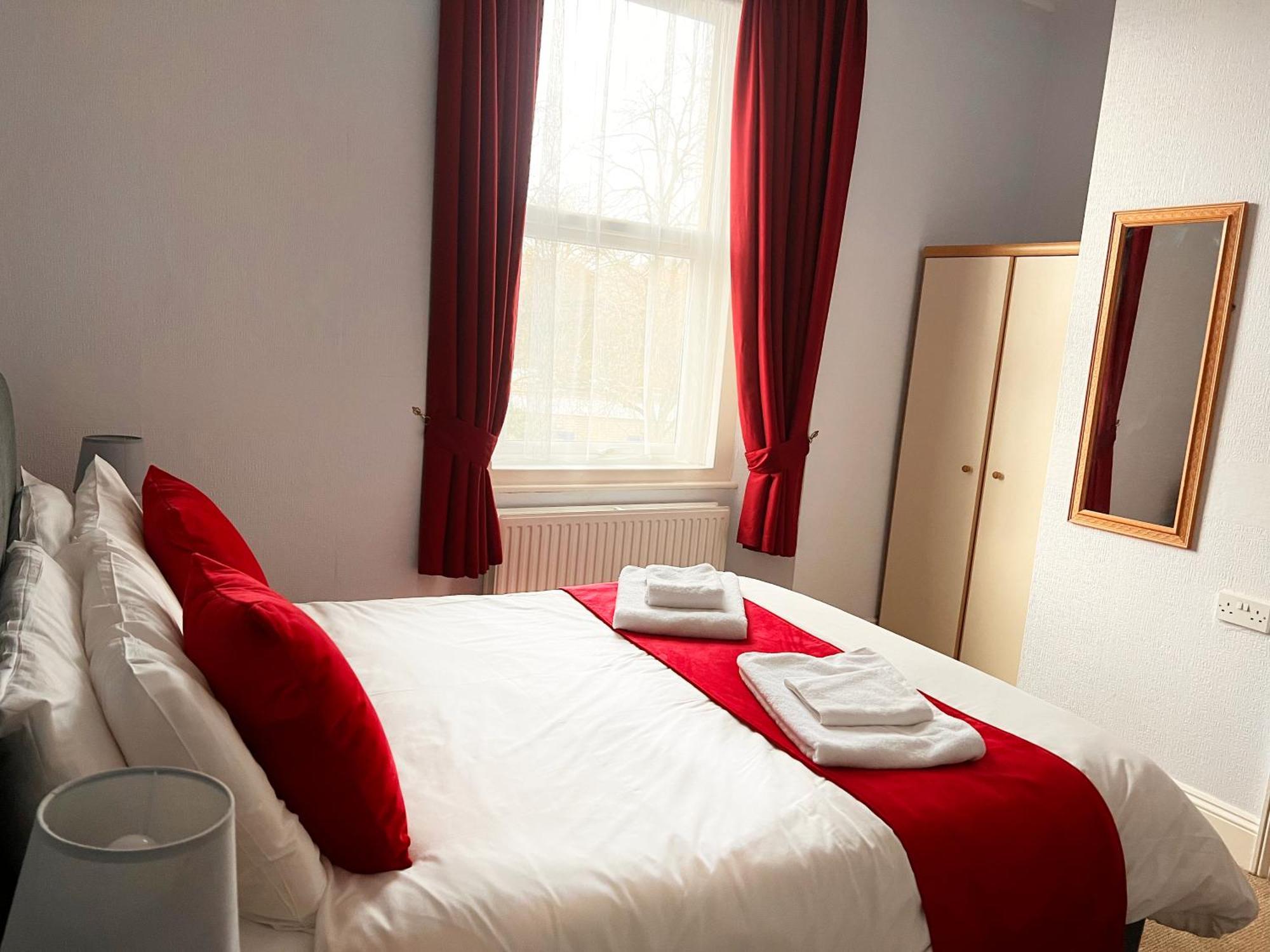 Grove Lodge Weston-super-Mare Buitenkant foto